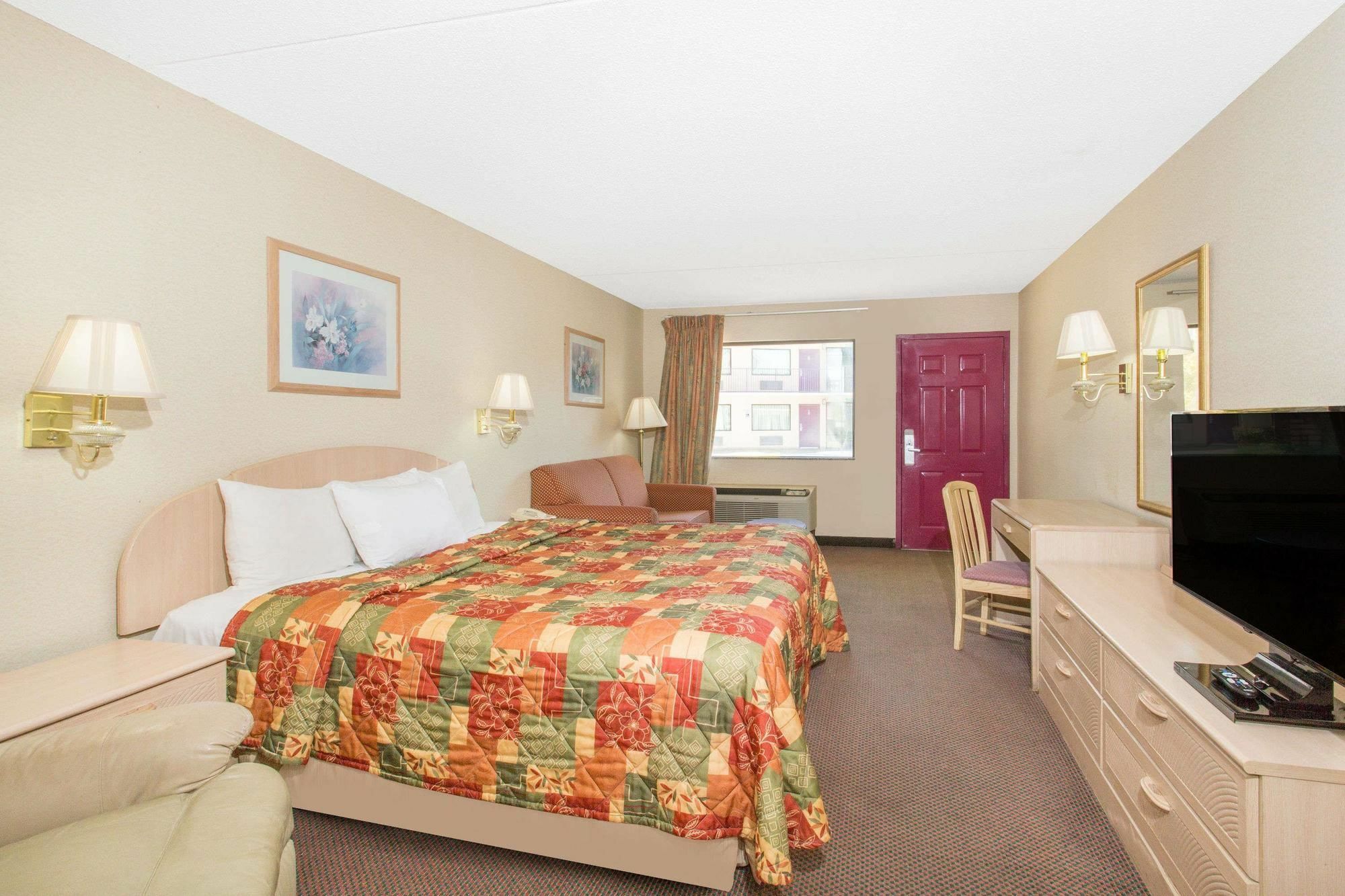 Days Inn & Suites By Wyndham Bentonville Esterno foto